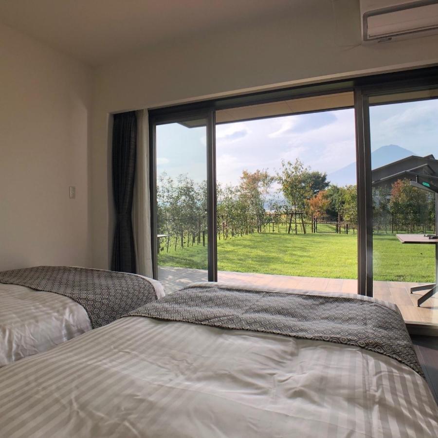 Kawaguchiko Urban Resort Villa Fujikawaguchiko Bagian luar foto